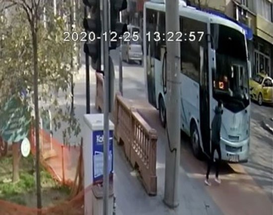 Ölümlü kaza halk otobüsü kamerasında