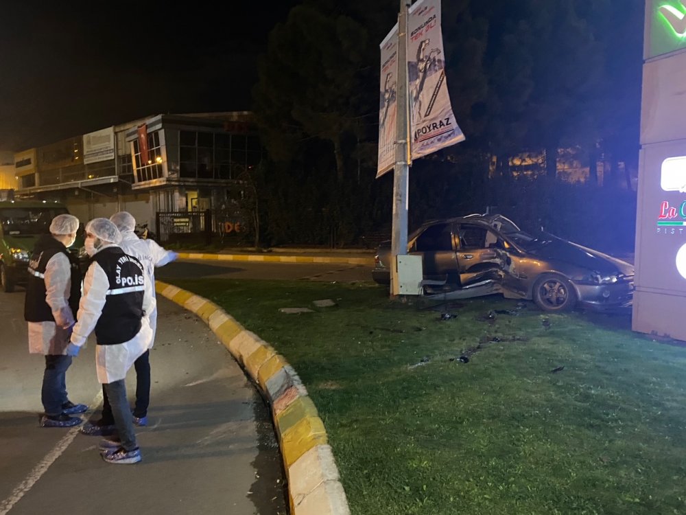 Ümraniye'de takla atan otomobilin sürücüsü hayatını kaybetti