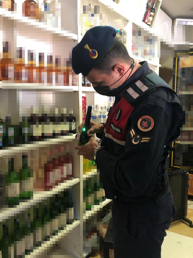 308 jandarmayla, yılbaşı öncesi  sahte içki denetimi
