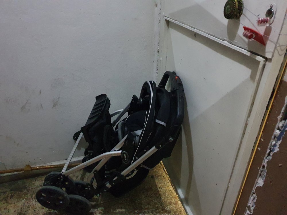 Adana'da eğlence mekanı ile kapısı bebek arabasıyla kamufle edilen kahveye polis baskını