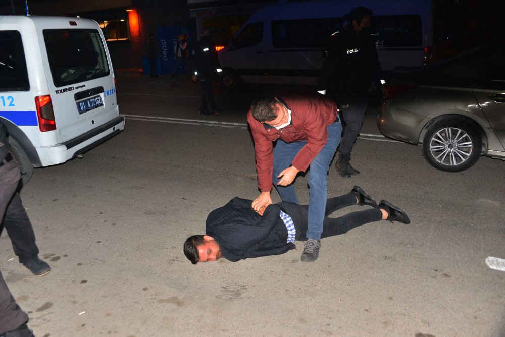 Adana'da hareketli gece; Onlar kaçtı, polis yakaladı