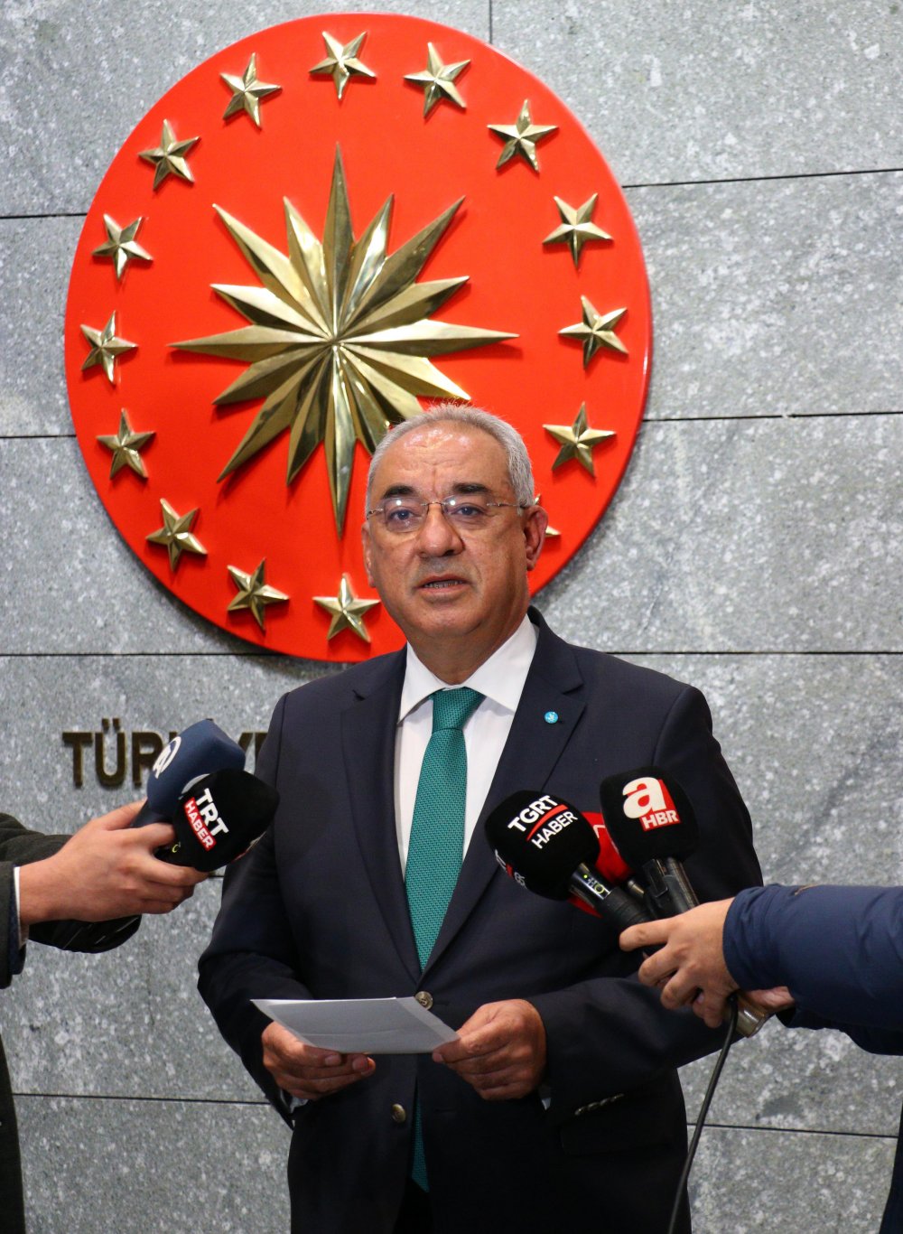 Cumhurbaşkanı Erdoğan, DSP Genel Başkanı Aksakal'ı kabul etti