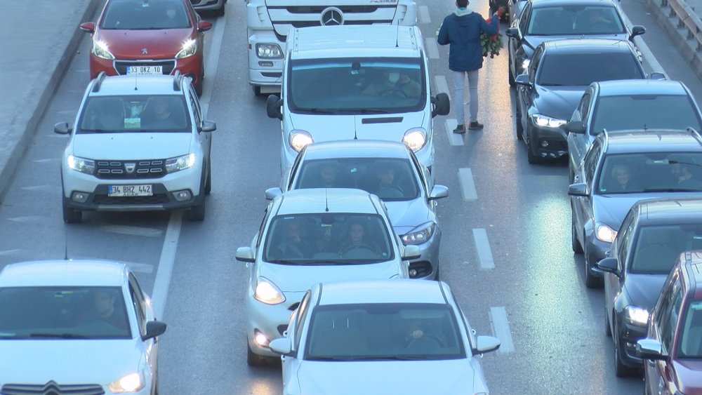 İstanbul'da trafik yoğunluğu yüzde 71
