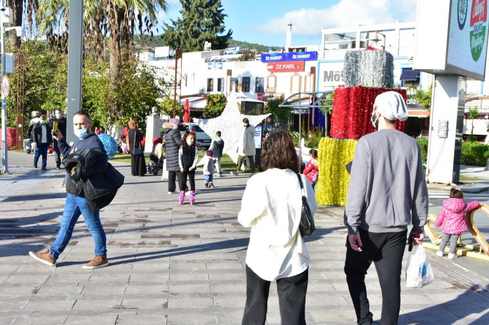 Yılbaşı öncesi Bodrum nüfusu 430 bine çıktı, Başkan Aras: Bodrum yaz dönemi gibi hareketli