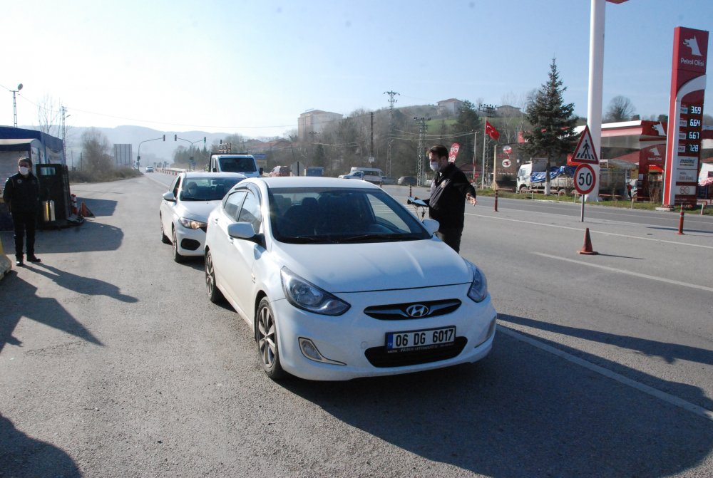Bartın'a gelenlere PCR testi yapılmaya başlandı