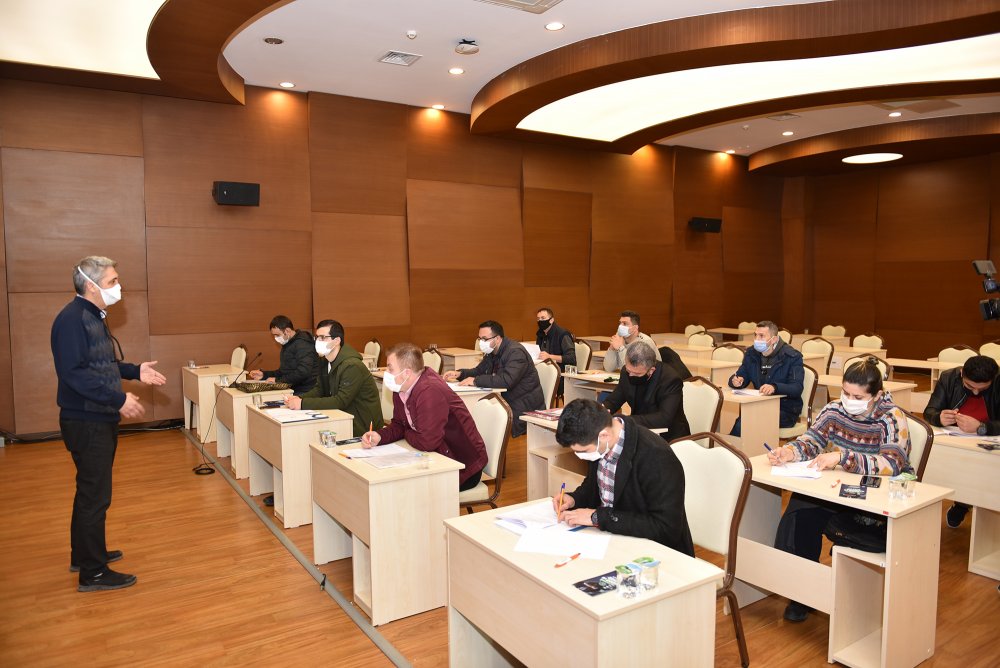 Tuzla’da yılın son gününde iş sahibi olmanın mutluluğunu yaşadılar