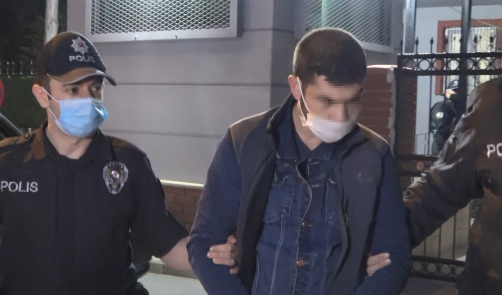 2020'nin son saatlerinde eşine tüfekle ateş açıp kaçtı