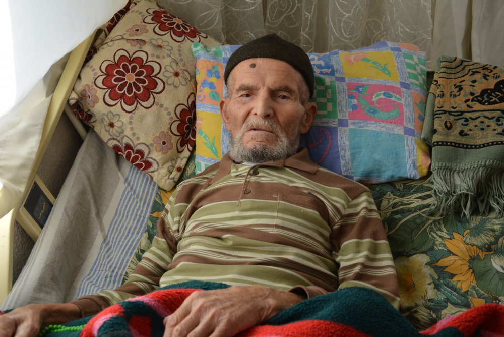 88 yaşında 2 kez koronavirüsü yendi, sağlık çalışanlarına teşekkür etti