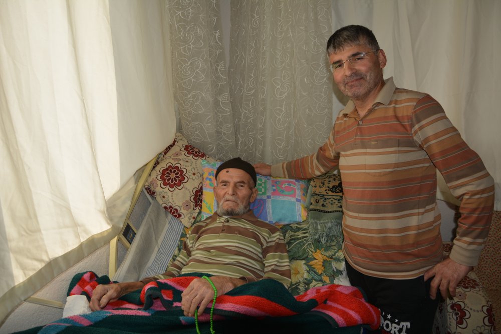 88 yaşında 2 kez koronavirüsü yendi, sağlık çalışanlarına teşekkür etti