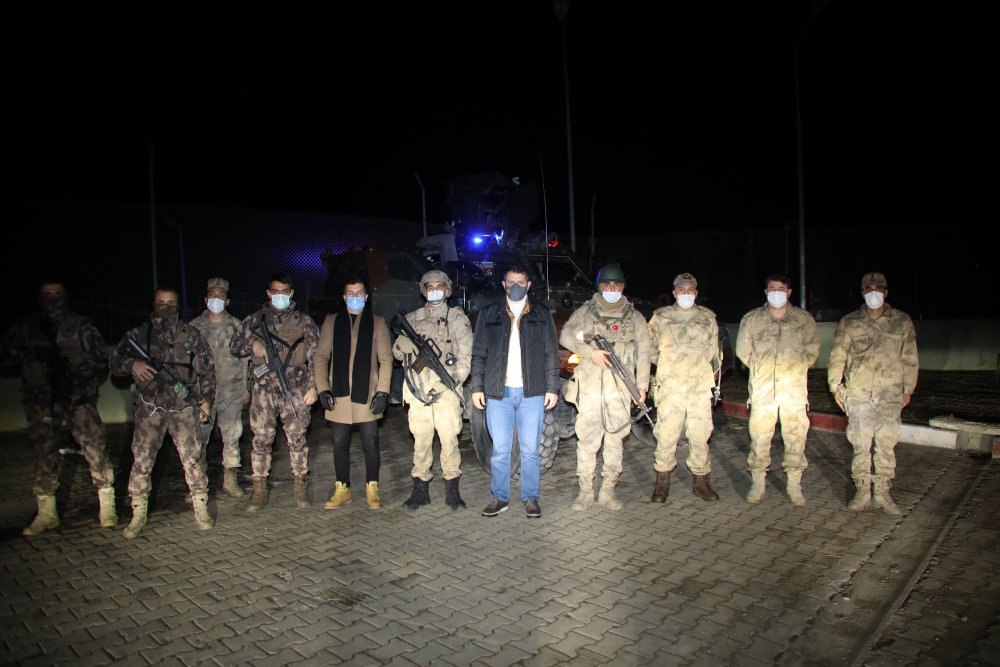 Bakan Soylu'dan, Sivas'taki askerlere sürpriz kutlama 
