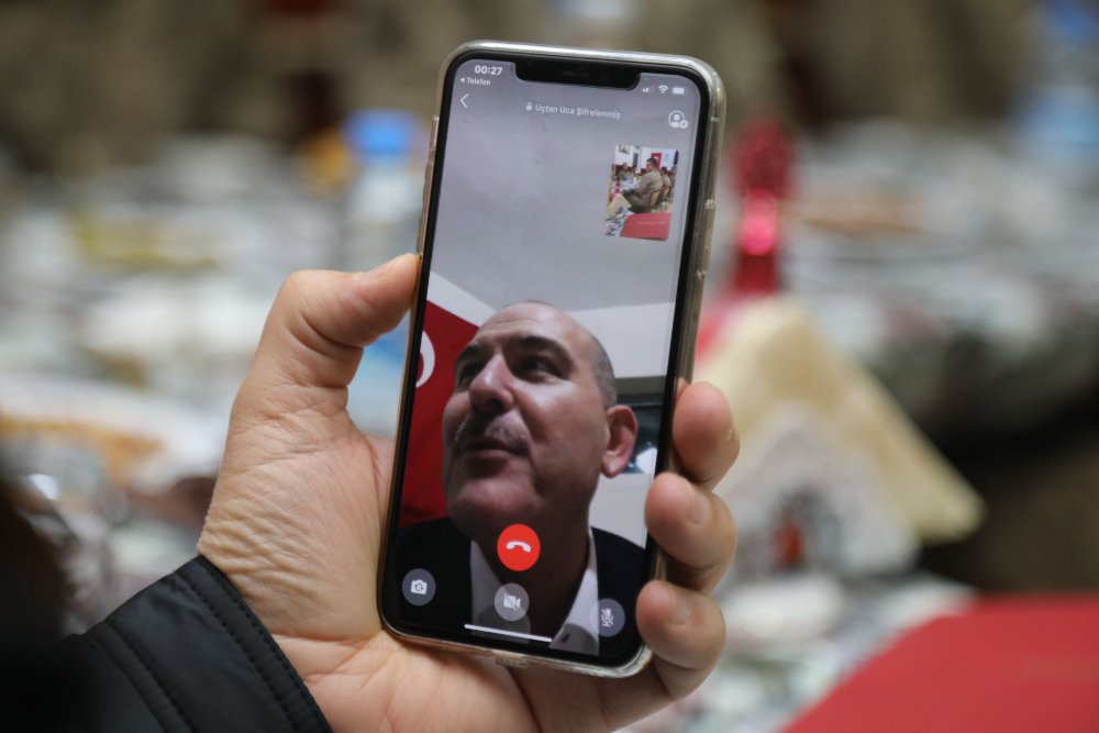 Bakan Soylu'dan, Sivas'taki askerlere sürpriz kutlama 