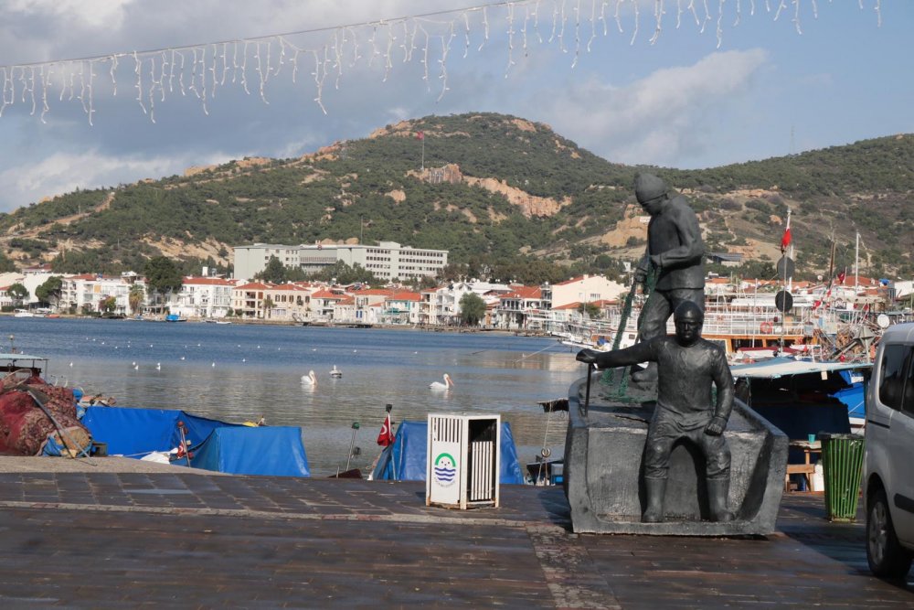 Foça'da yeni yılın ilk günü sessizlik