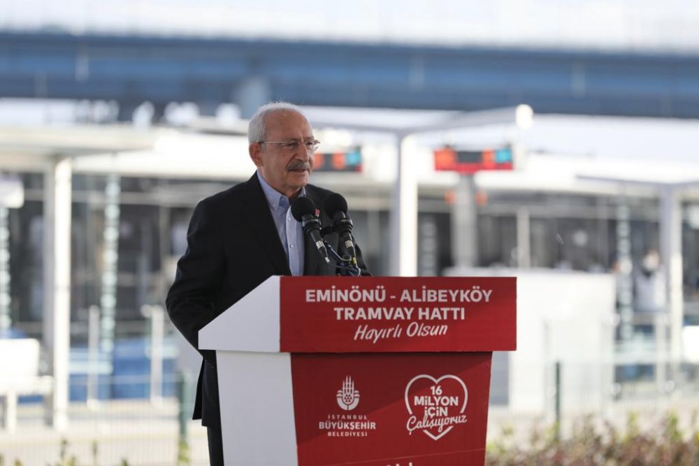 Kılıçdaroğlu ve Akşener'in katıldığı törenle Eminönü-Alibeyköy tramvay hattının ilk kısmı açıldı