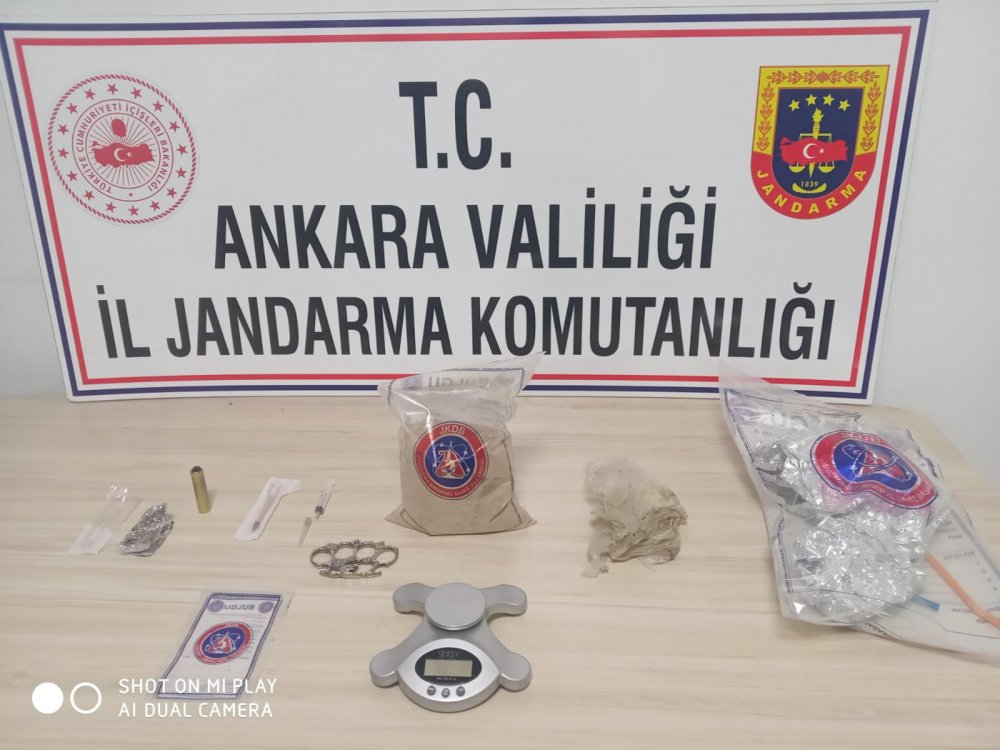 Ankara'da 2 ayrı uyuşturucu operasyonu: 2 tutuklama