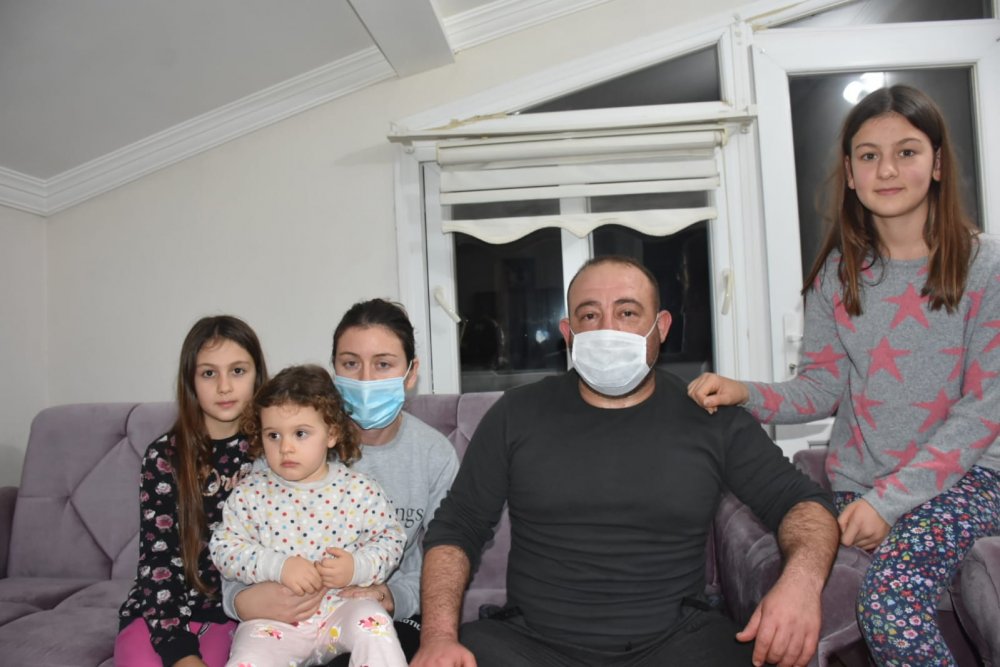 Evlerine yıldırım düşen aile korku dolu anlar yaşadı