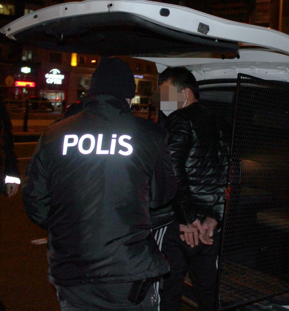 Kayseri'de 15 yaşındaki 2 çocuk, ellerinde tüfekle yakalandı