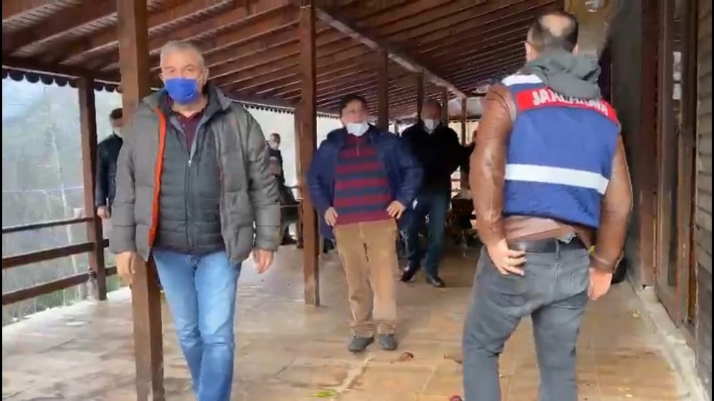 Rize'de, orman evinde yılbaşı kutlayan 16 kişiye ceza