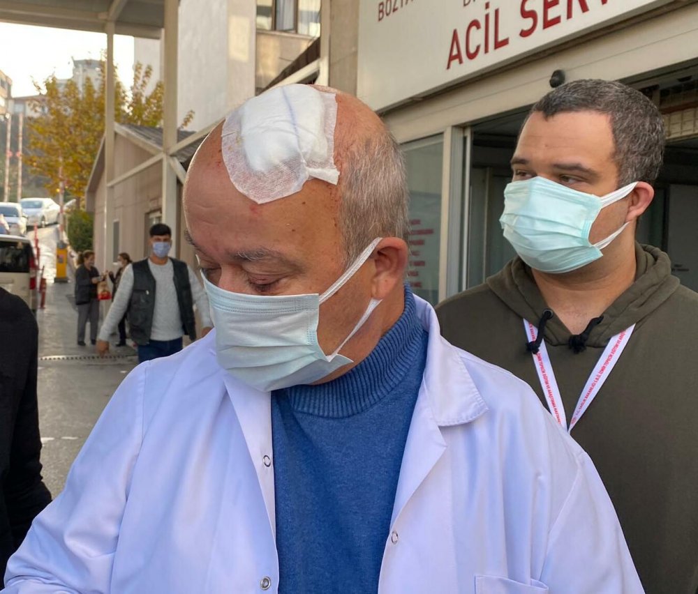 Yarılan kafasına meslektaşı oğlu tarafından 8 dikiş atılan Mutlugüleçler, şikayetçi oldu: Maske uyarısı yapan doktora taşlı saldırı