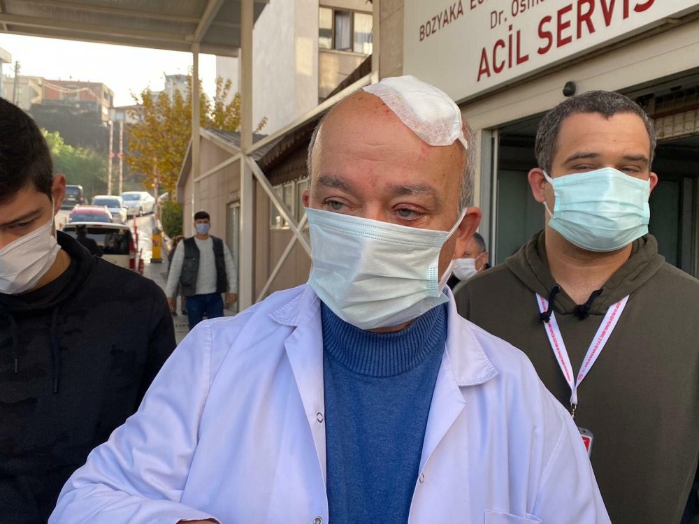 Yarılan kafasına meslektaşı oğlu tarafından 8 dikiş atılan Mutlugüleçler, şikayetçi oldu: Maske uyarısı yapan doktora taşlı saldırı
