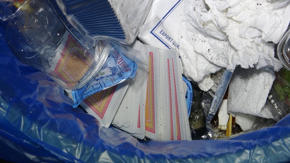 Kapalı olması gereken kahveye polis baskını: 17 kişiye 53 bin TL ceza