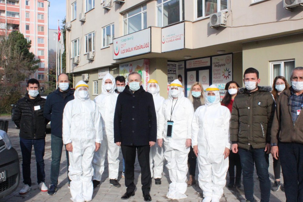 Kocaeli'de filyasyon ekipleri koronavirüs savaşını ara vermeden sürdürüyor