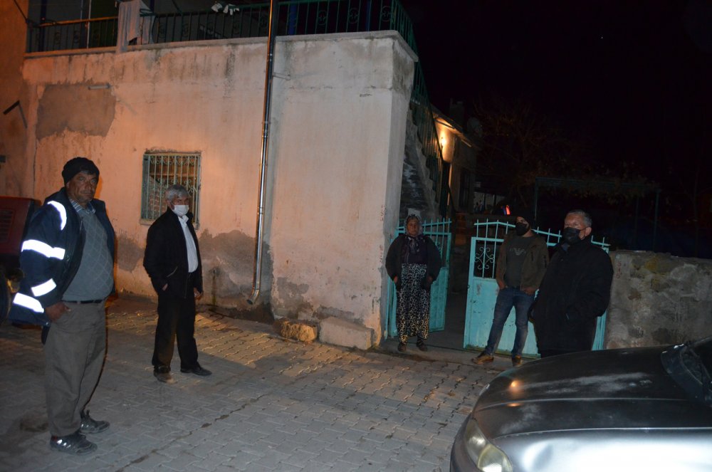 Koyunlarının öldüğünü gören gelin ve kayınvalide, şoke oldu