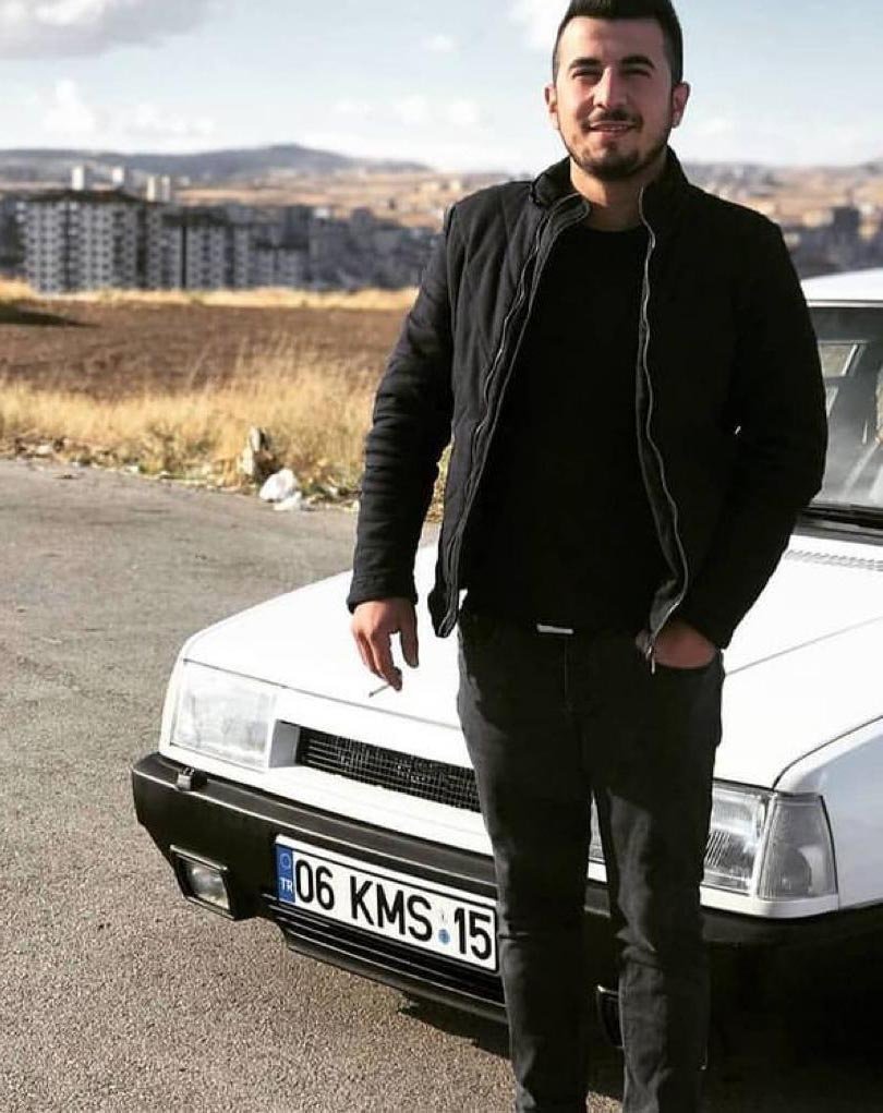 Otoparkta ölü bulunan 3 gençten Burak, Çankırı'da toprağa verildi
