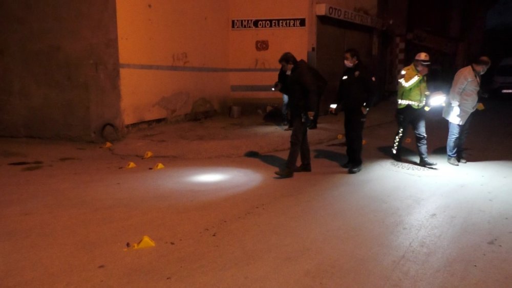 Konya'da iki grup arasında silahlı kavga: 3 yaralı