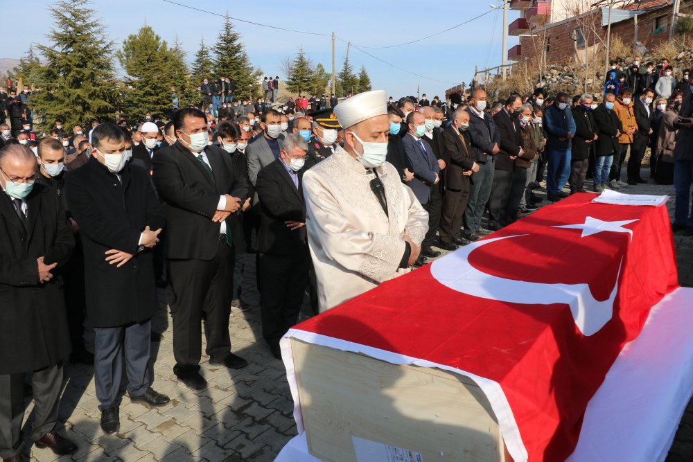 Somali'deki terör saldırısında hayatını kaybeden 2 işçinin cenazeleri Çorum’a getirildi