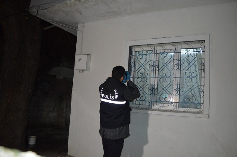 Adıyaman’da eve pompalı tüfekle ateş açıldı