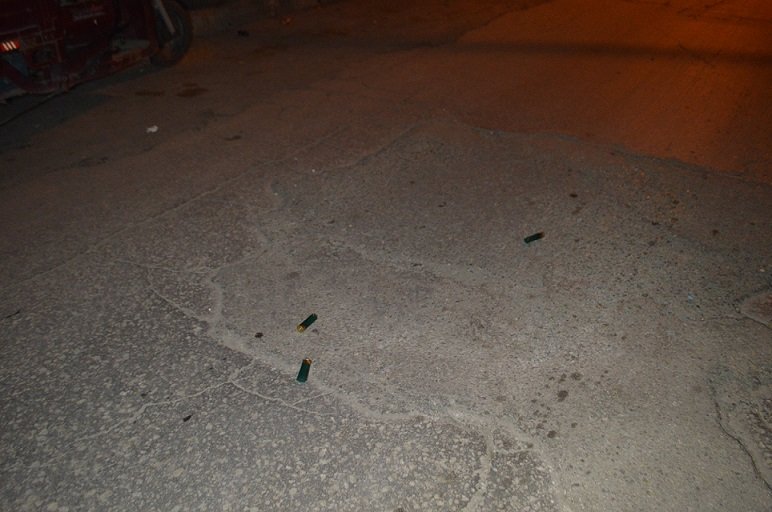 Adıyaman’da eve pompalı tüfekle ateş açıldı