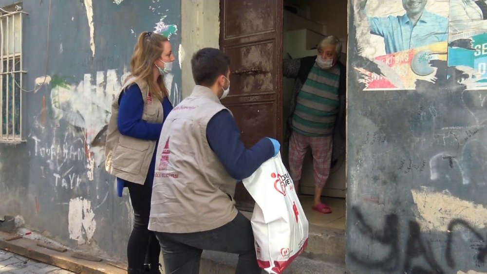 İhtiyaç sahiplerine sosyal market