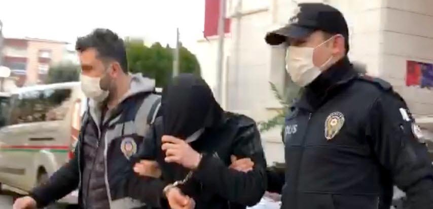 Müşteri gibi girdiği kuyumcudan 1 tabla yüzük çalan şüpheli yakalandı