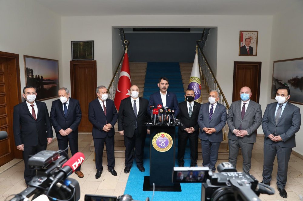Bakan Kurum: Felaketlerle iklim değişikliği etkileri hissediliyor  