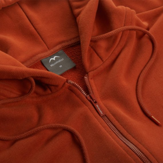 ‘Sadeleşme’ ve ‘öze dönüş’ akımını temsil eden giyim markası kuruldu