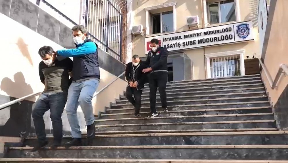 350 bin liralık gasp yalanını araç kamerası görüntüleri ortaya çıkardı