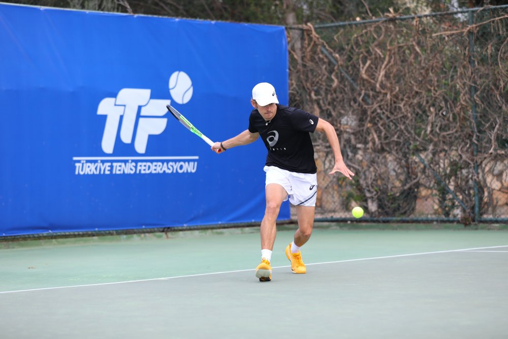 Antalya Open'da favorilerin günü