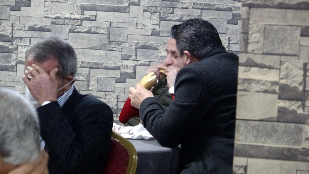 Briç Sevenler Derneği'ne kumar baskını: 42 kişiye 132 bin TL ceza