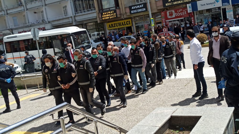 Suç örgütü üyelerine ceza yağdı