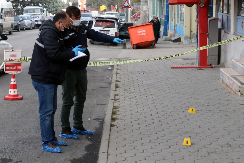 Baba artık hayatta değil oğul yaşam mücadelesi veriyor