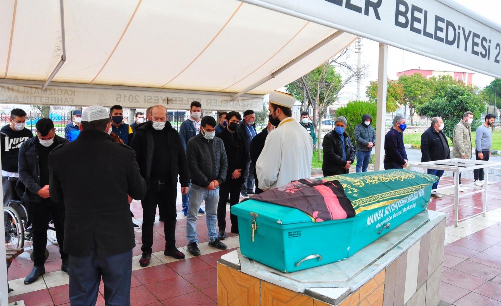 Baba Mehmet Yurtkölesi ve anne Zekiye Yurtkölesi'nin gözyaşları yürekleri acıttı: Üniversiteli Aleyna'nın hayatına son veren  eski sevgili