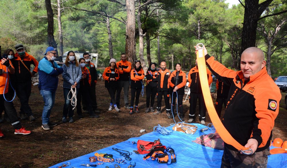 Datça'da arama kurtarma gönüllüleri afetlere hazır