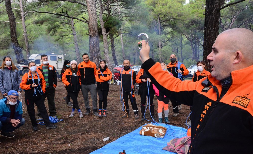 Datça'da arama kurtarma gönüllüleri afetlere hazır