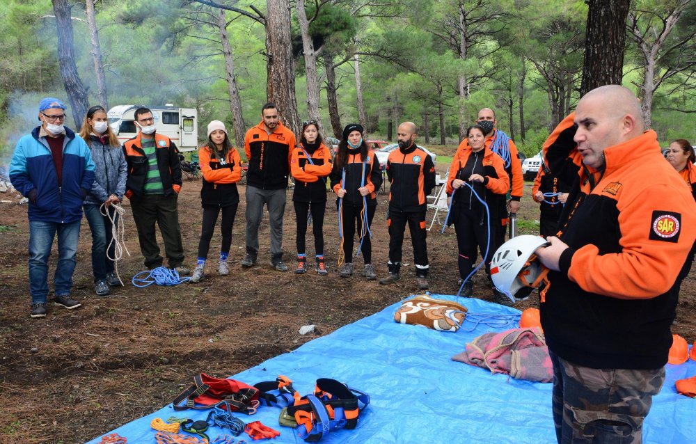 Datça'da arama kurtarma gönüllüleri afetlere hazır