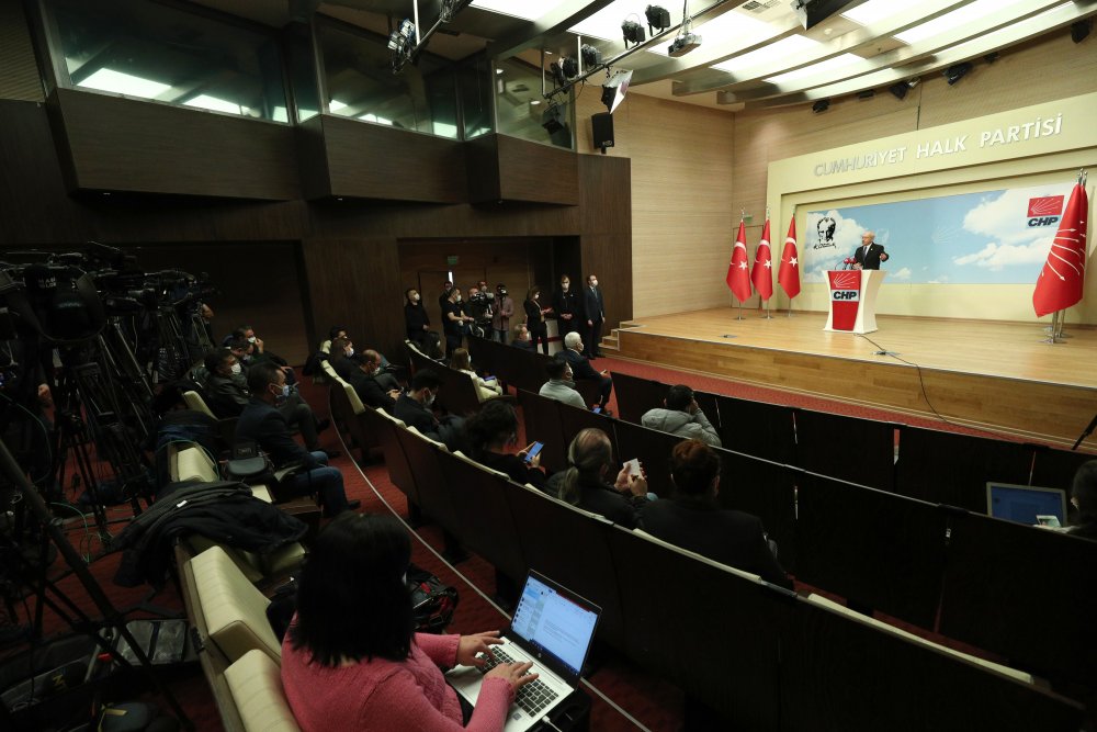 Kılıçdaroğlu: Biz hiçbir partinin iç işine karışmayız