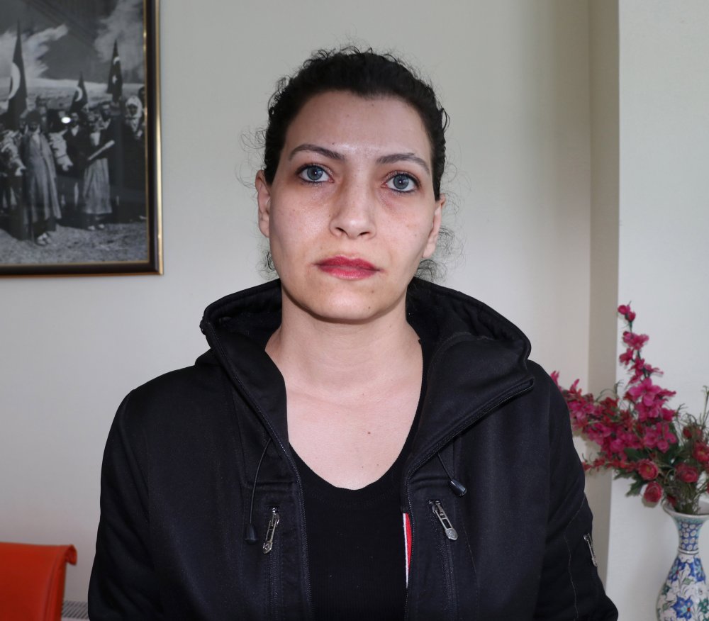 Köpeğe şiddet uygulayan kadından: Köpek döven ben, kediyi kurtaran da ben