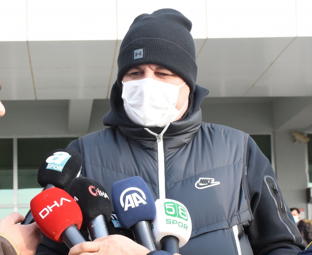 Sumudica futbolculara cebinden prim dağıttığını söyledi