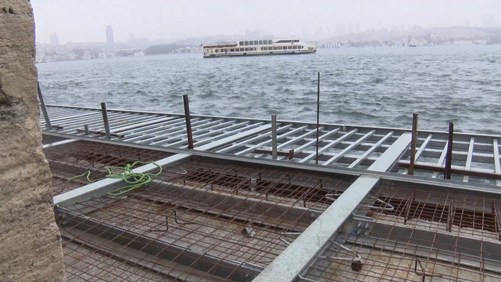 Üsküdar'da 441 yıllık tarihi cami önüne yol yapımı neden istenmiyor