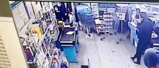 Avcılar'da  markette, "Aldığın malların parasını ver " kavgası