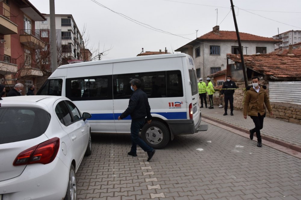 Minibüsün çarptığı 5 yaşındaki Samed hayatını kaybetti